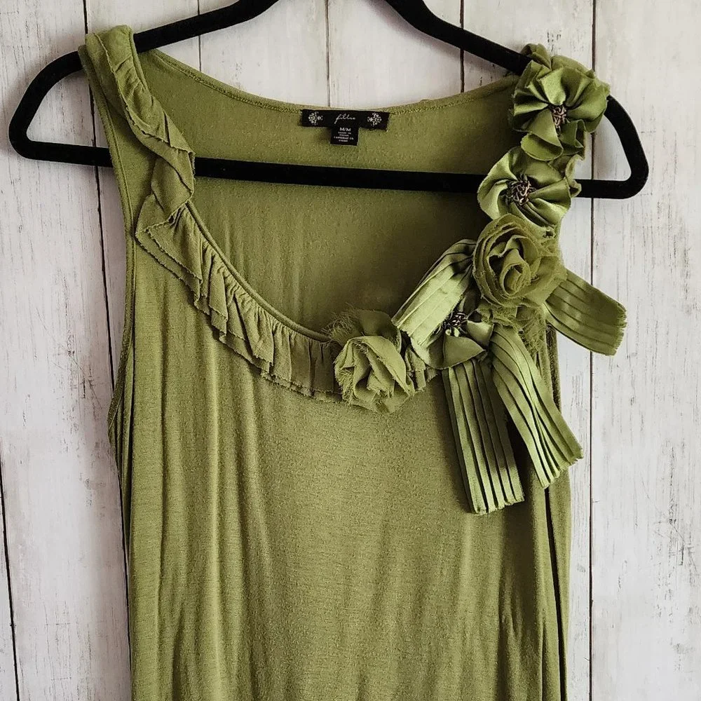 Green Fashion Tank Top - Picture 2 of 5